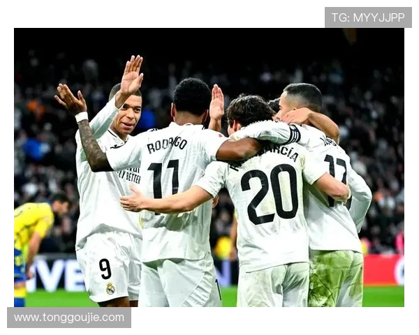 拉莫斯现身伯纳乌力挺姆巴佩称其早已是世界第一皇马传承领袖精神